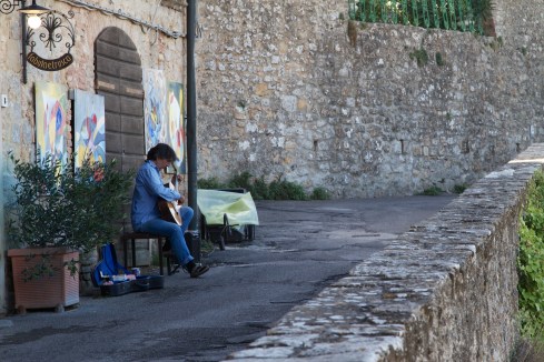Street Busker Volterra, Italy, 9/11/13